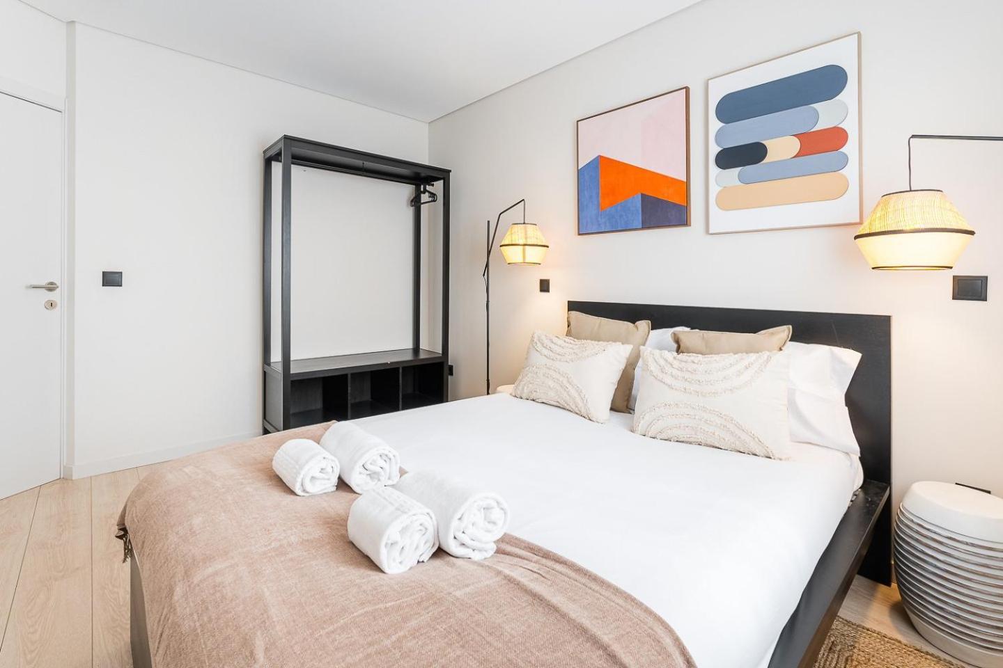 Guestready - Quental Wallpaper Near Marques Square Porto Ngoại thất bức ảnh