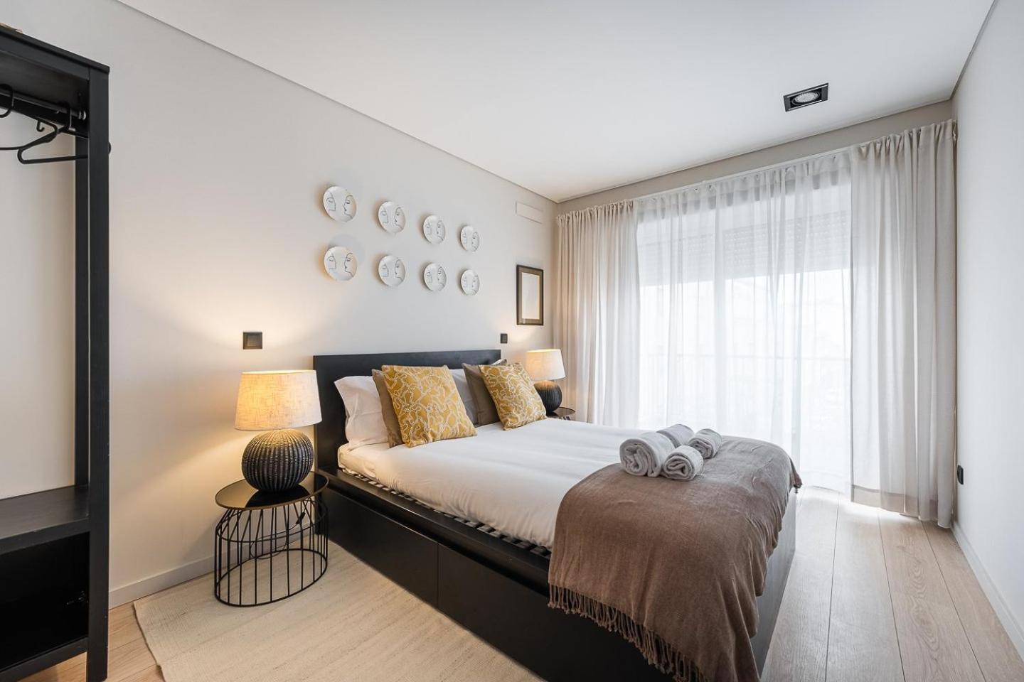 Guestready - Quental Wallpaper Near Marques Square Porto Ngoại thất bức ảnh